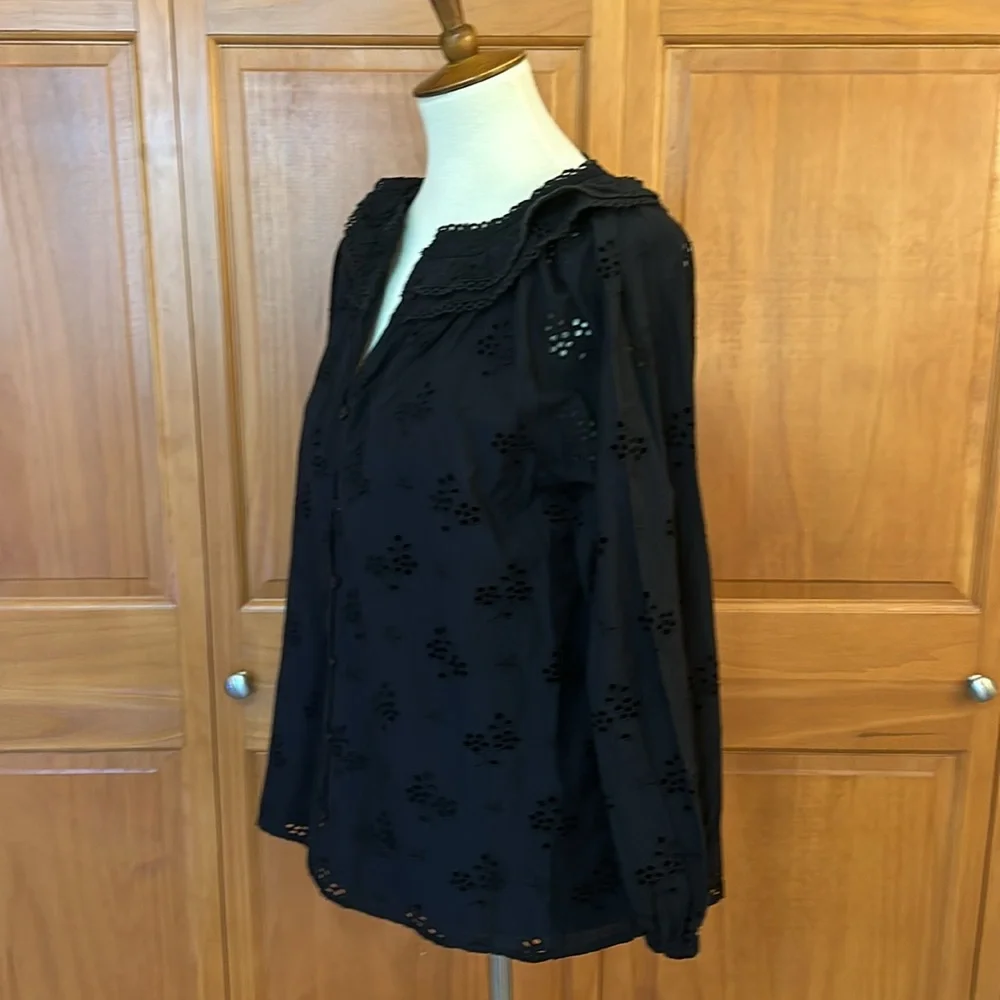 J Crew Black Eyelet Button Front Peasant Top NWT Size Medium